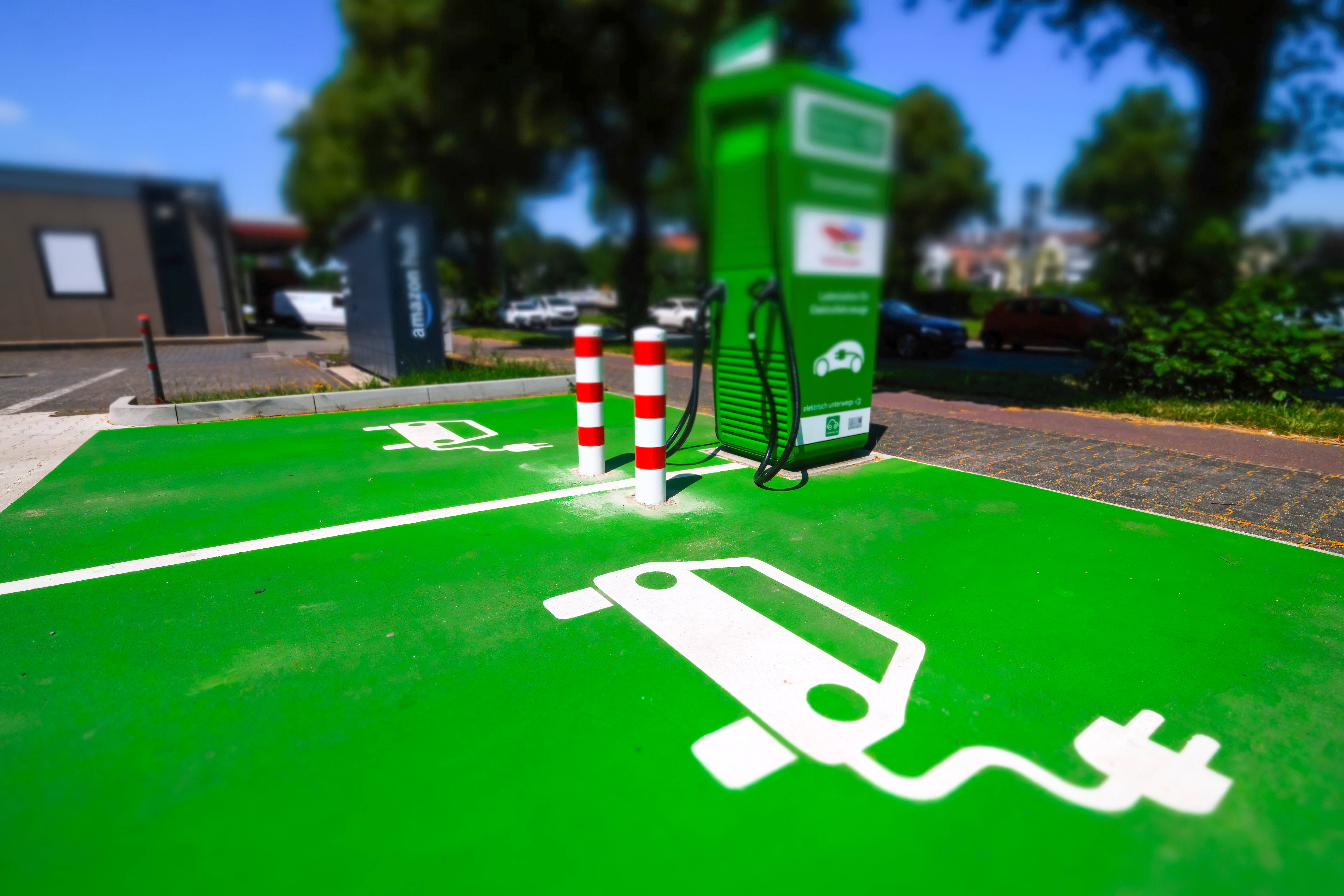 Aus für Autos mit Verbrenner! EU-Parlament beschließt endgültiges Ende für den Verbrennungsmotor!