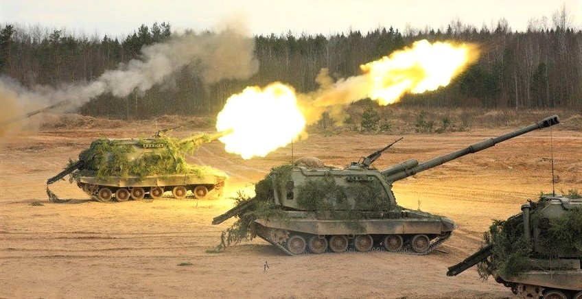 Russland startet massive neue Offensive! Ukraine muss Gebiete evakuieren! Hat Putin alle ausgetrickst?