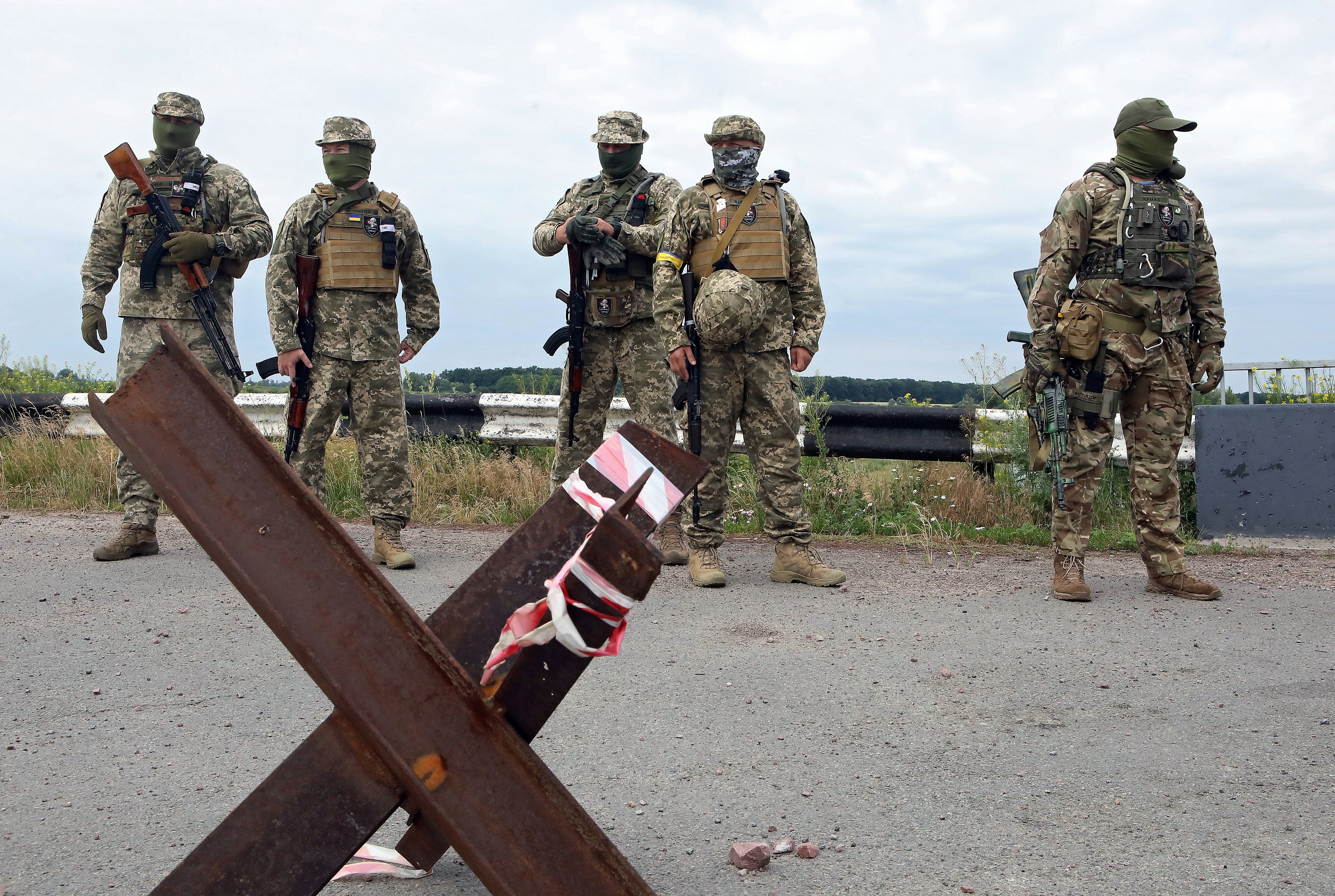 Russland baut eine Festung - Satellitenbilder bestätigen den Verdacht! Was plant Putin jetzt?