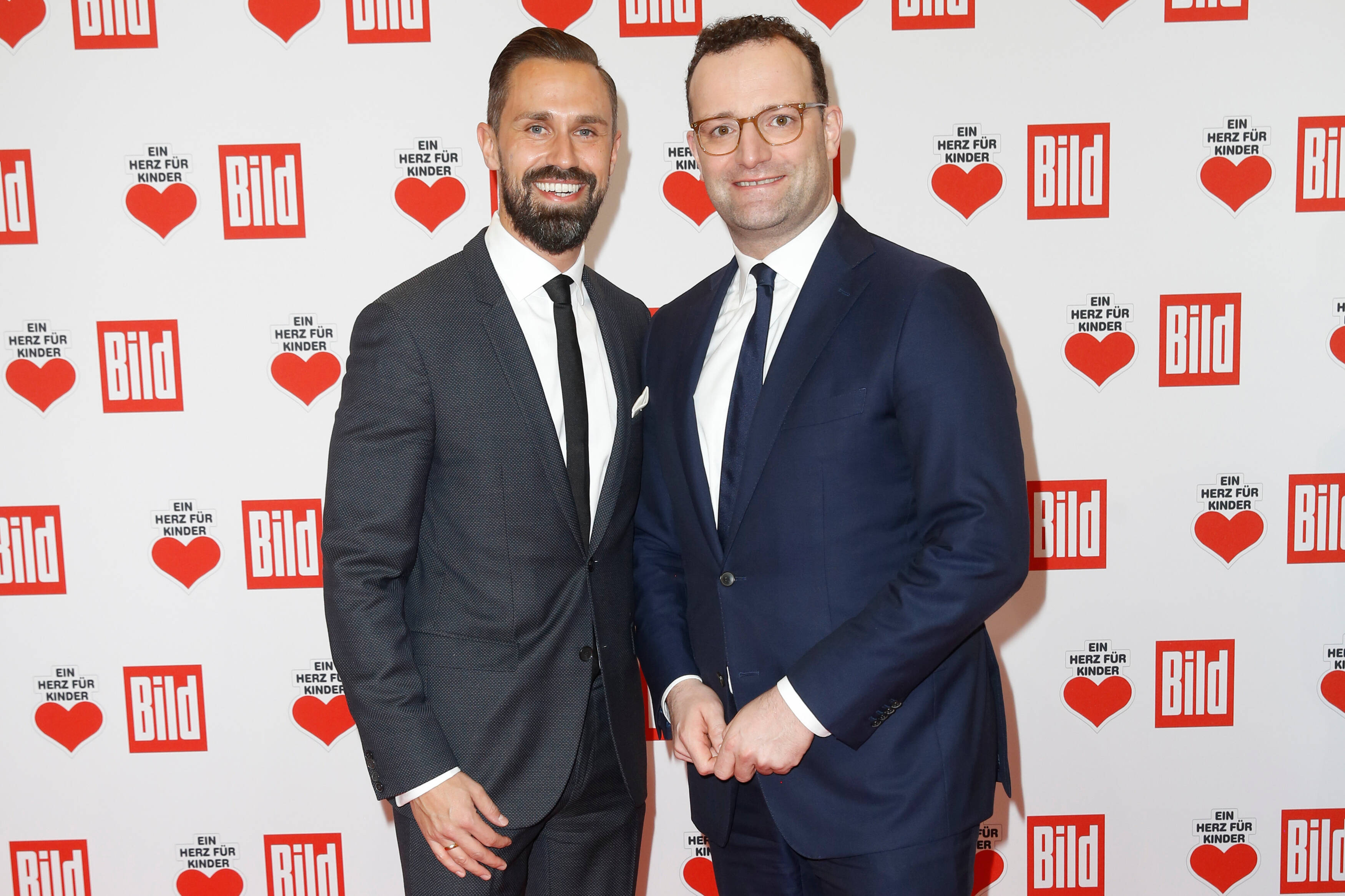 Ist er Pleite? Jens Spahn muss Traumvilla in Berlin verkaufen – 200.000 Euro Verlust für CDU-Politiker