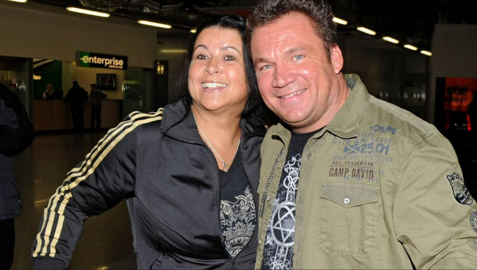 "Notgeiler Dackel" - Iris Klein schießt scharf gegen Peter - jetzt fliegen die Fetzen!