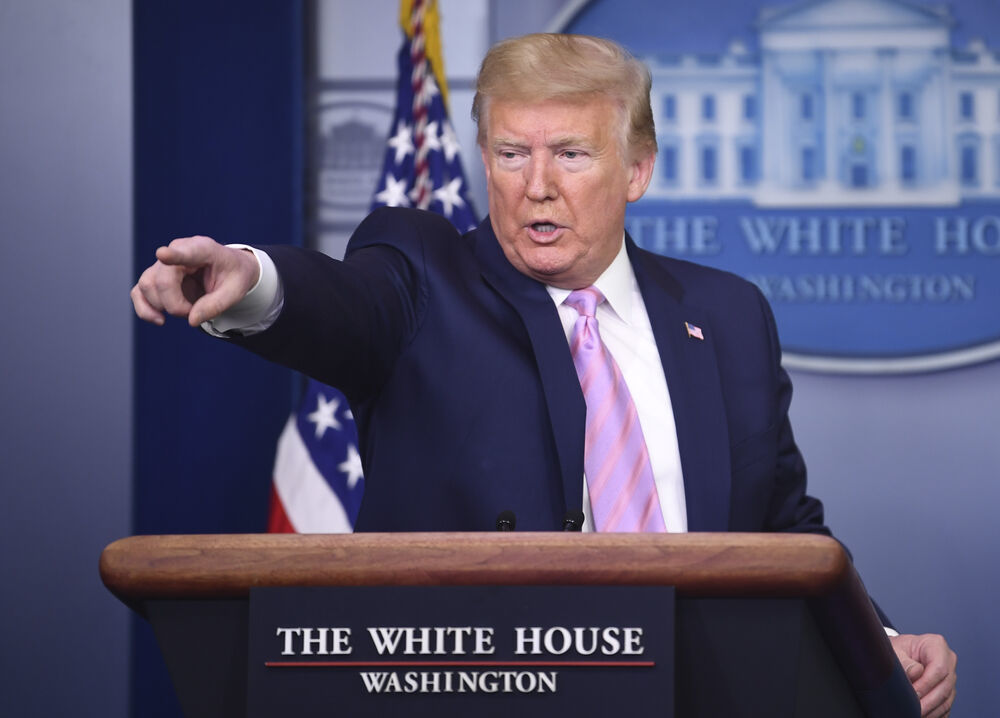 Trump vs. Maduro! Kriegsgefahr in der Karibik? - Maduro ignoriert Trumps Rücktrittsforderung